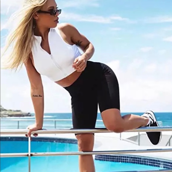 Biker Shorts with Pockets ~ Black - Picture 9 of 10